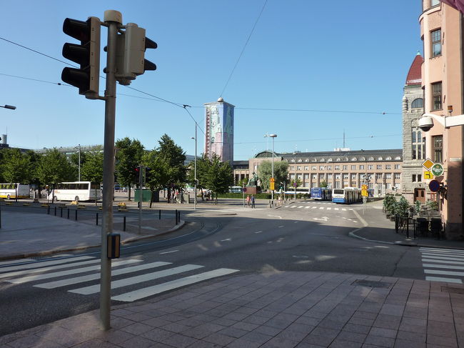 ほんの１ブロックも歩けば、