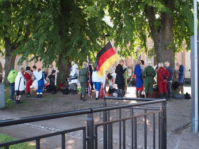 それにしても、世界遺産でコスプレ・オフっていうのもスゴイです。<br /><br />しかも、ヘタリ○だなんて。