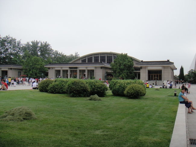 先ずはメインの一号坑を見学します。