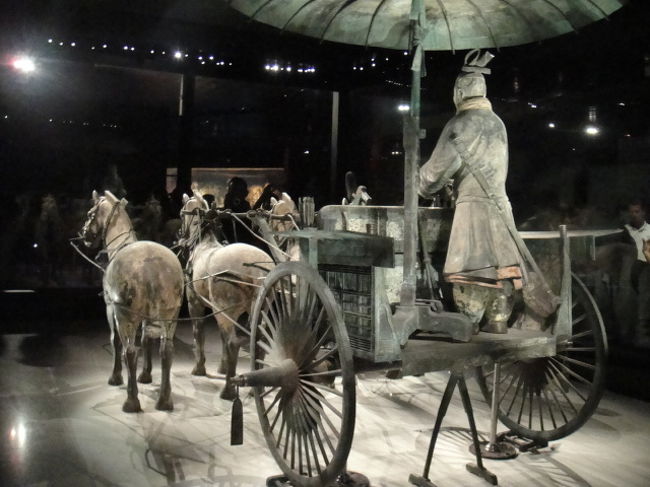 馬車もかなり精巧に作られています。