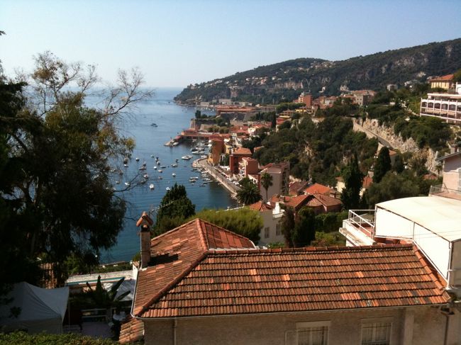 ５枚目の写真の反対側から。