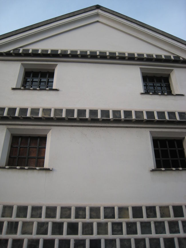 　陰ってるし。今度はもうちょっと早い時間に来よっと！