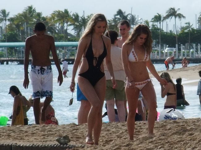 ワイキキ・ビーチは　こうでなくちゃ！