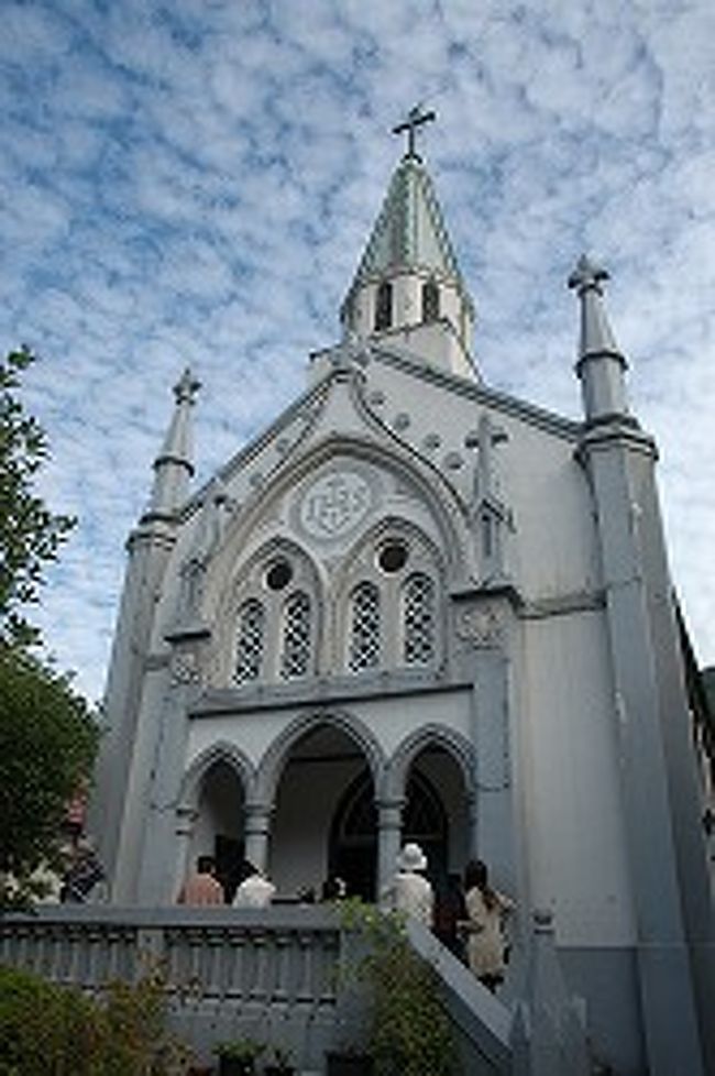 津和野カトリック教会。<br />武家屋敷が並ぶ中にある石造りの重厚な建物で、内部のステンドグラスが美しかったです。