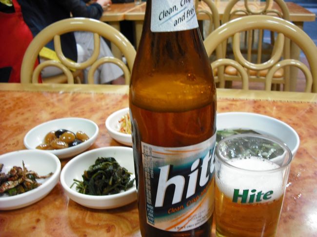 ビールは「hite大瓶」<br />１本：3,500ウォン<br />３本：10,000ウォン<br />