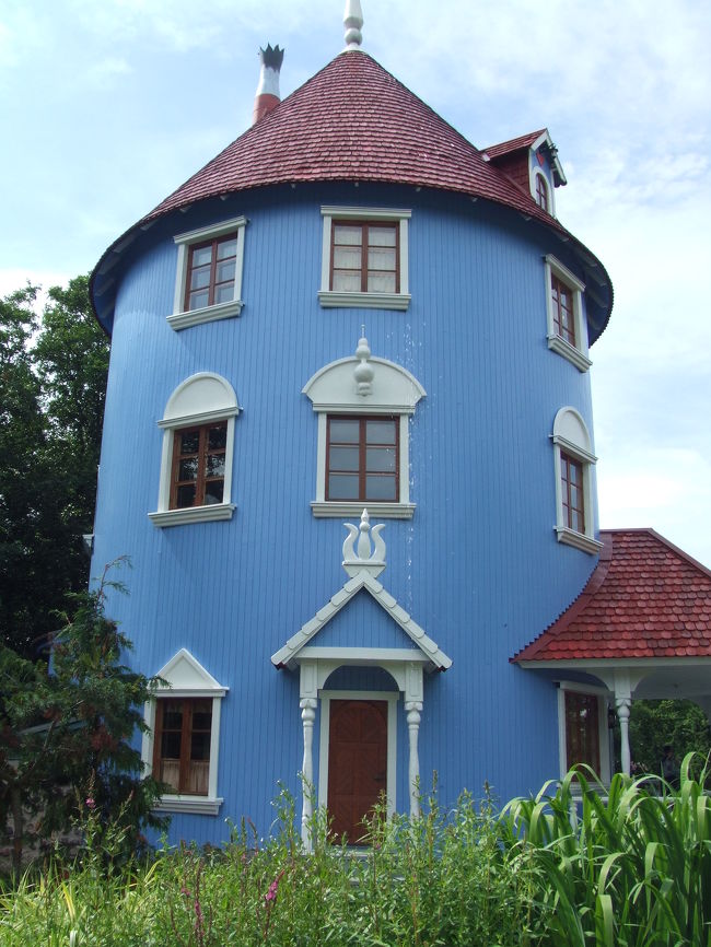 まずはムーミンの家を目指します！