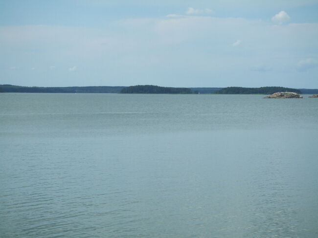 やっぱり水辺っていいです！！<br />大人なら結構早く見て回れます。<br />3時間もあれば十分な感じでした。<br />そろそろヘルシンキへ戻ります。