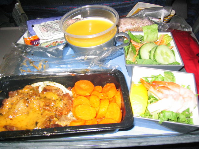 また出てきました。半分ぐらい食べました。