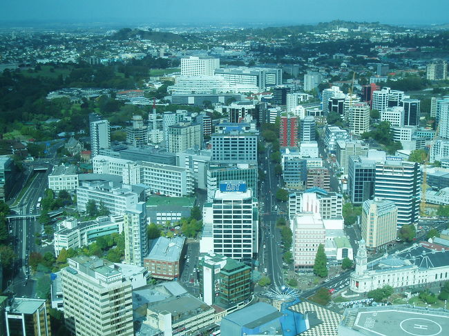 大学周辺<br /><br />住んでた寮も見えます。