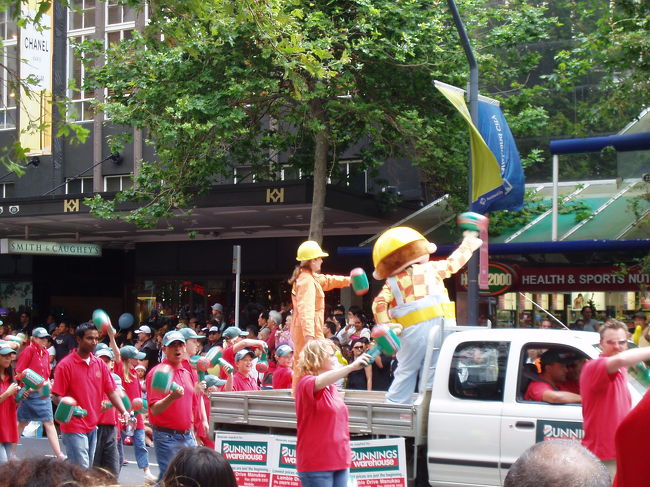 2006年11月26日<br /><br />サンタパレード