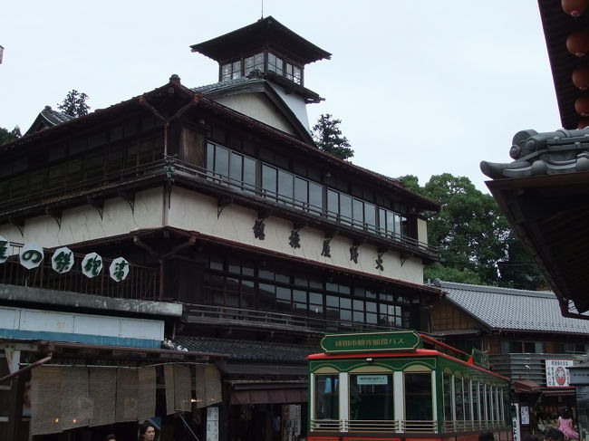 ここが、宮崎駿の世界みたいで気に入ってしまい、後でお昼のウナギをたべた旅館です。