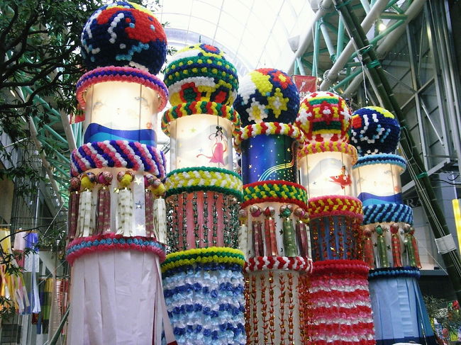 灯りが灯るようになっているから<br />暗くなるともっと綺麗でしょうね〜♪