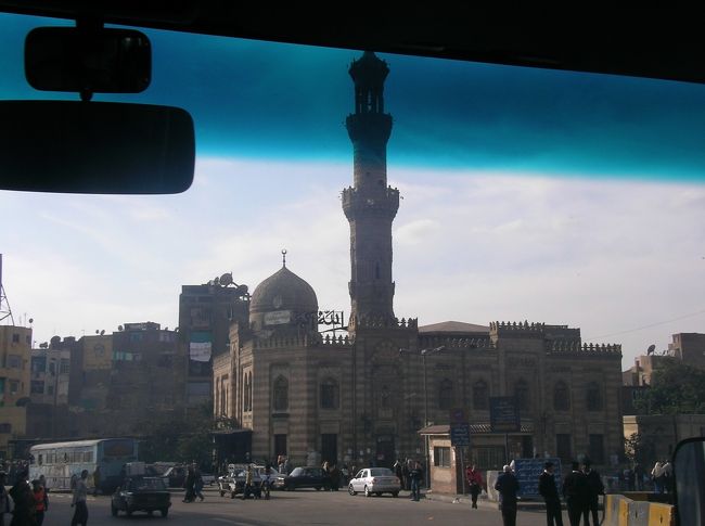 街並み<br /><br />　モスクです。