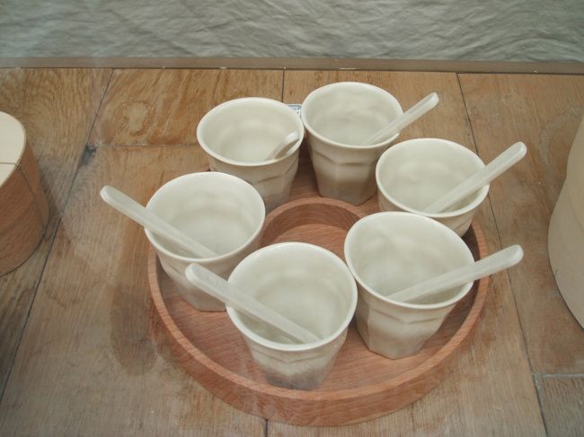 カップのセットです。マドラーもおそろいです。