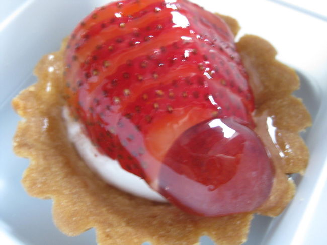 あま〜いグアムスイーツとも<br />もう本当にお別れ。