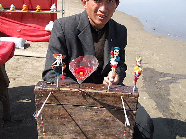 松花江のところで会ったおじさん。