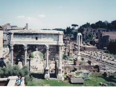 フォロ・ロマーノ、コロッセオなど散策
