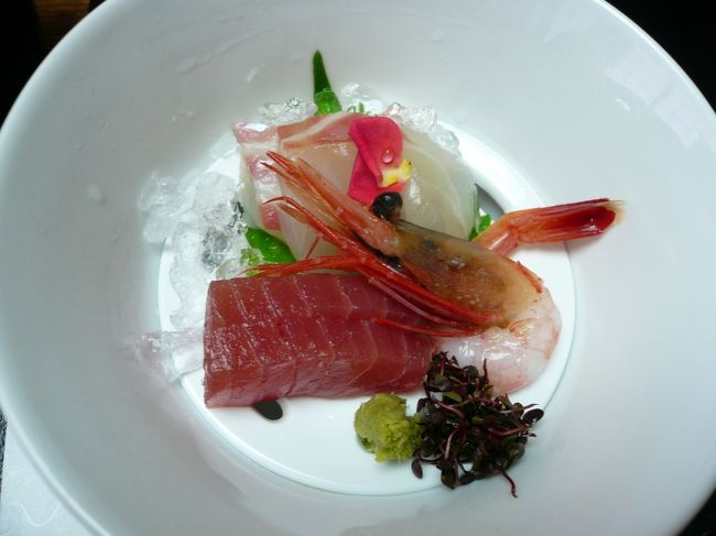 一、造里<br /><br />旬の活魚造里盛合せ