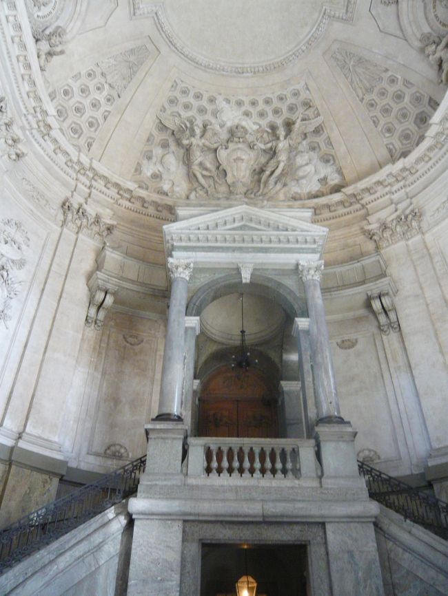 王宮２階へのエントランス