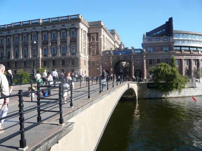ガムラ・スタンへ通じている橋