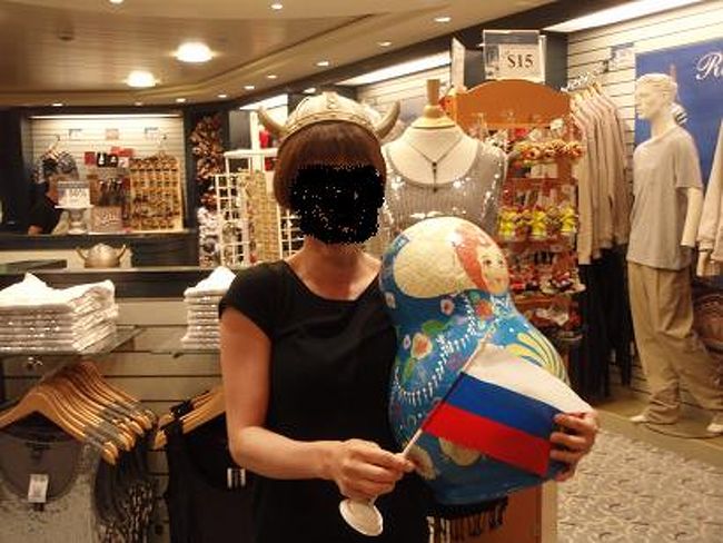 船の売店で一寸拝借したロシア