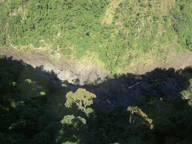 キュランダ　登りのスカイレイルより。