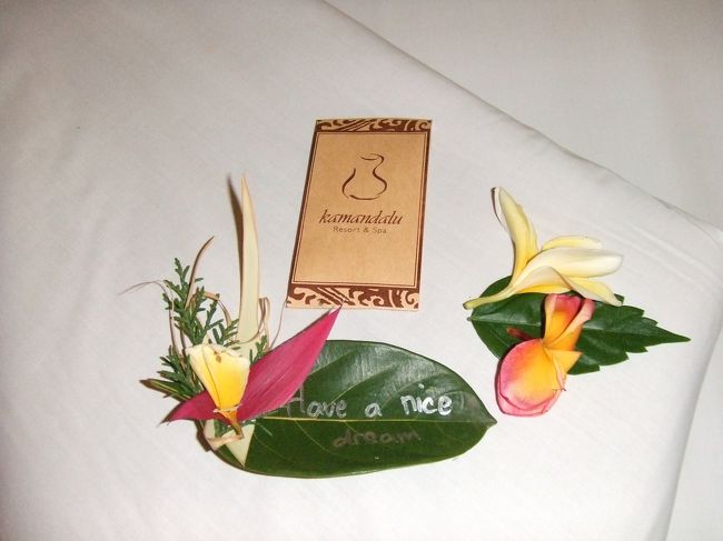 ベッドにかわいいメッセージが置いてありました。