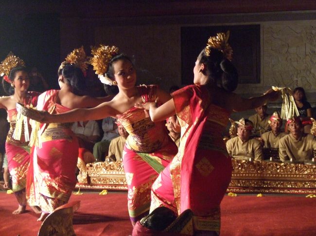 指の動きがすごかった…<br />どうやったらあんな風に動かせるのでしょう。。。