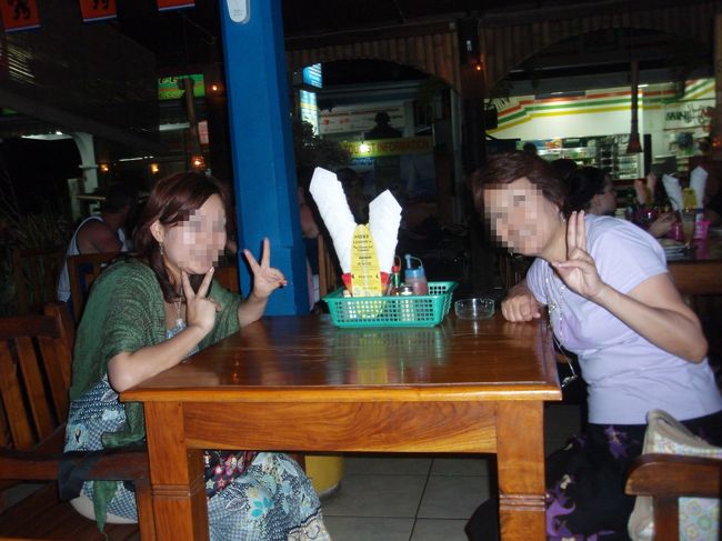 母との２ショット。<br />店員さんに撮ってもらいました♪