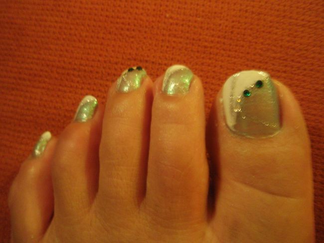 こっちは母のネイル☆<br /><br />４日目-(１)-に続く...