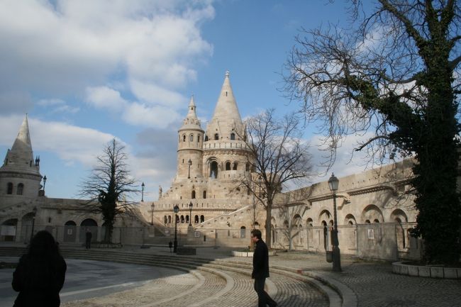 これが漁夫の砦。