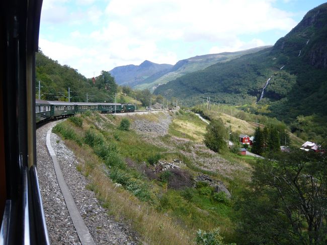 左側にも素晴らしい景色が広がります