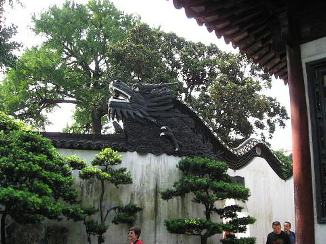 豫園の龍壁