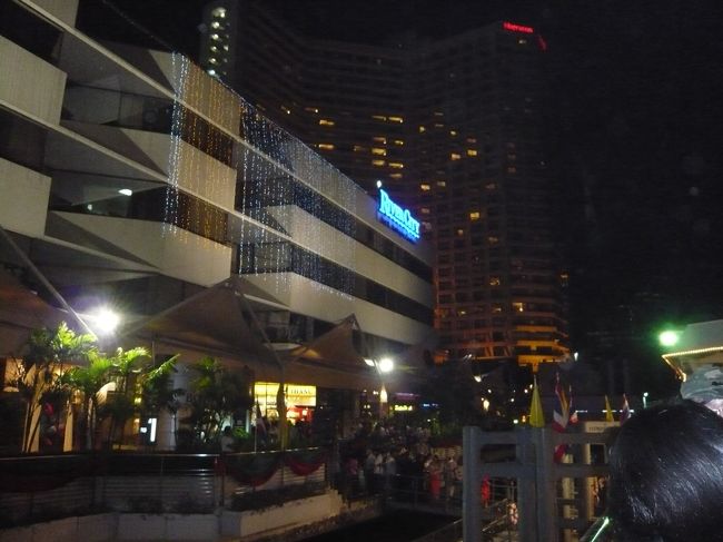 リバーシティにてチケット購入＆乗船です