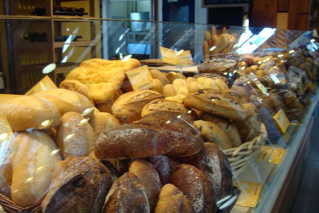 パンの山、、、、幸せ。<br />全部食べたいよー