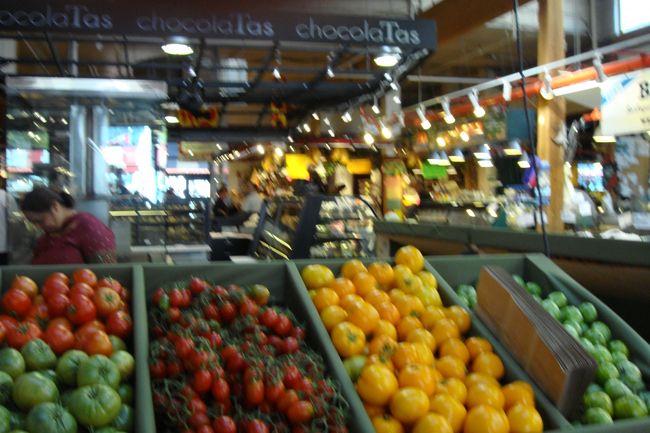 いろんなフルーツやお野菜、あります