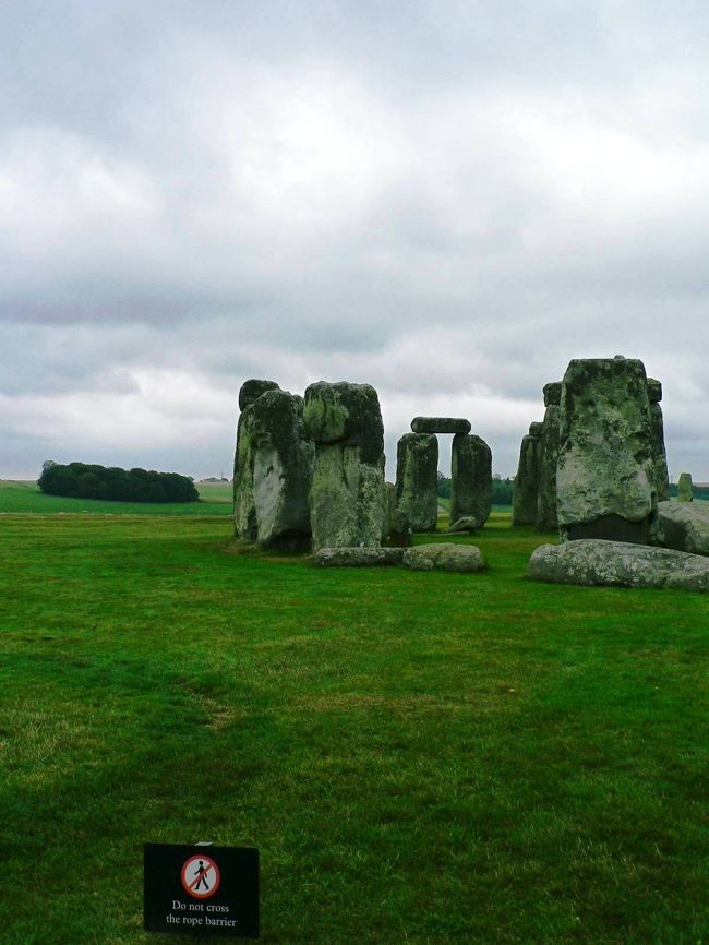 ストーンヘンジの光景。