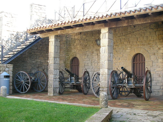 グアイタ要塞内の武器博物館