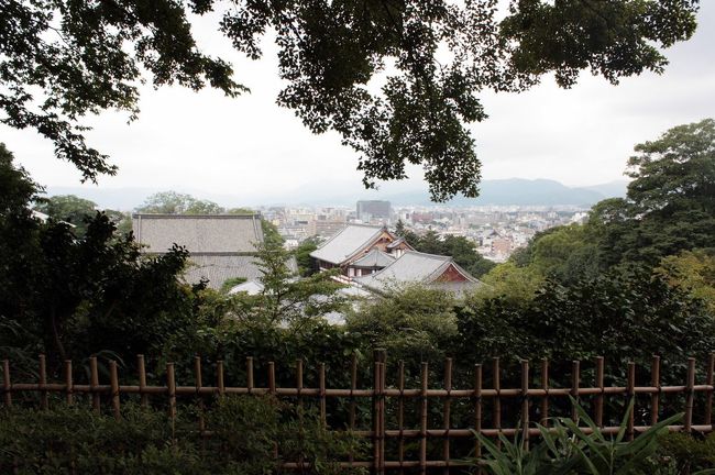 少し高台にあるので，京の街並みが一望出来ます。<br />