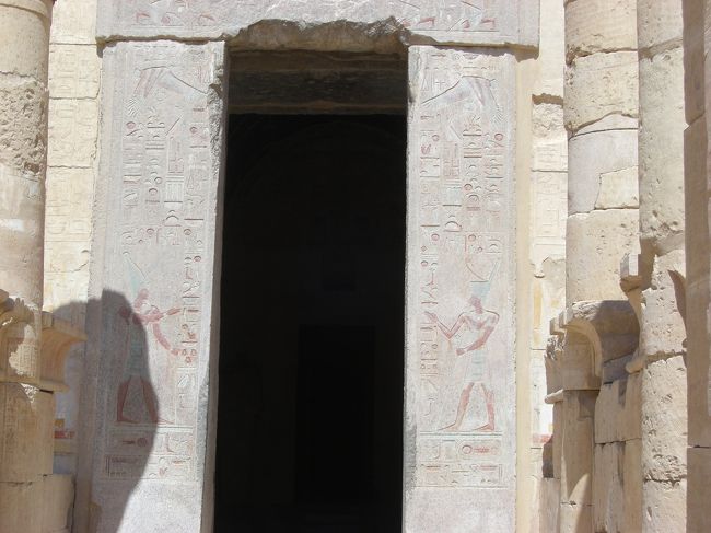 この奥で女王のミイラが作られたとか。<br />現在はエジプト考古学博物館にいらっしゃいます。