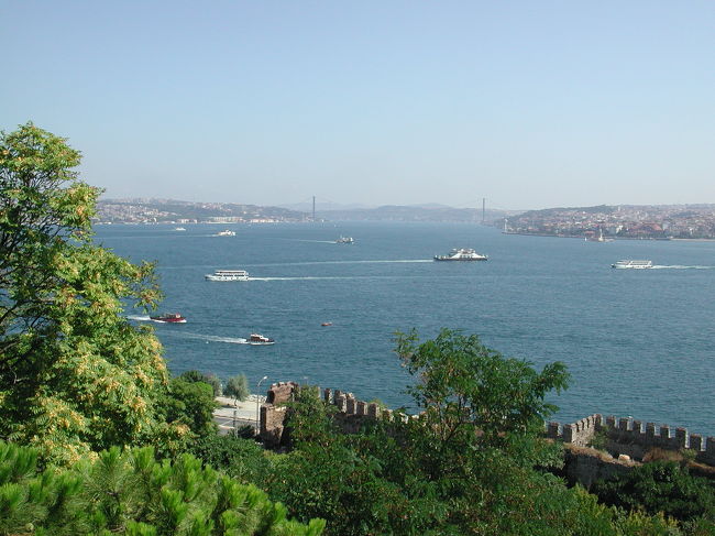 向こうに見えるのは金角湾。黒海に続いています。