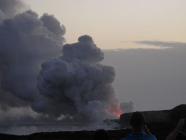 もくもくと水蒸気が出ています。<br />