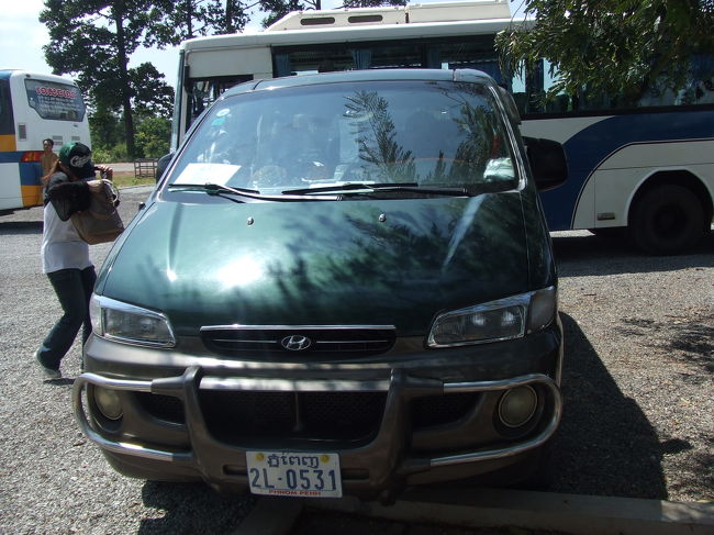 ツアー中お世話になった車っす。<br />プノンペンナンバーなのだ。