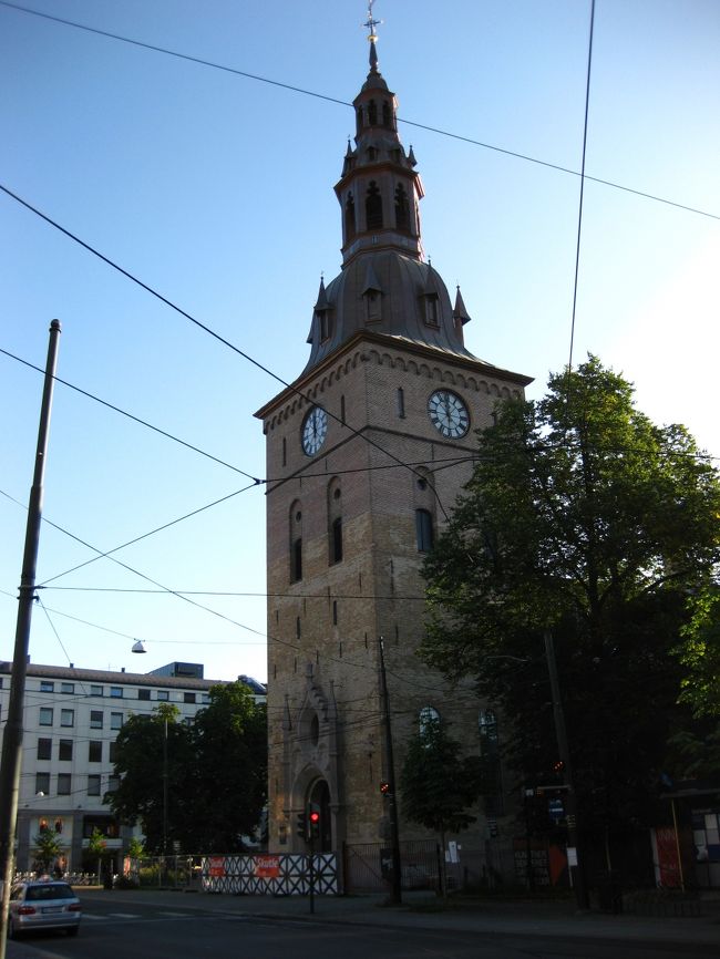 大聖堂・・修復中でした。。。