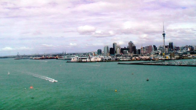 橋の上からの眺め