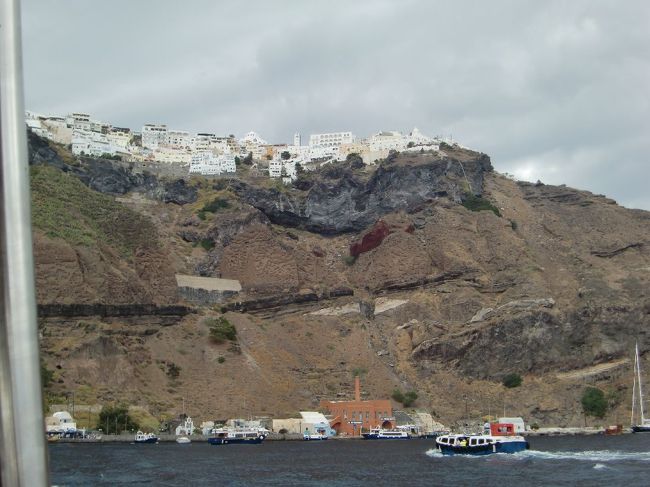 船から見たフィラの街。