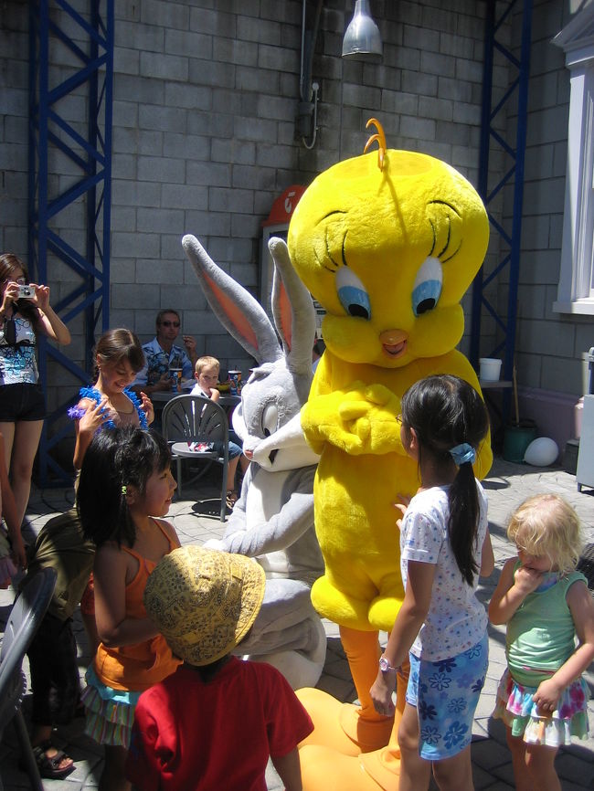 Tweetyはいつでも皆の人気者