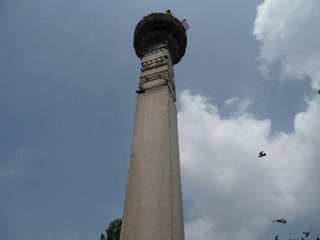 プラタップ・マッラ王の塔<br />King Pratap Mallas Column