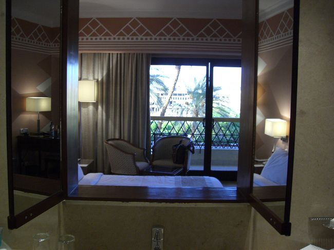 洗面所の窓を開けると・・・