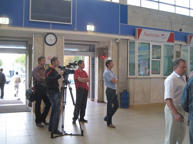 誰か有名人でも来るのでしょう。